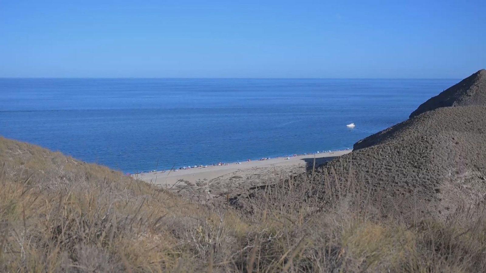 Tragedia en Almería: seis migrantes mueren al intentar alcanzar la orilla en la Playa de los Muertos
