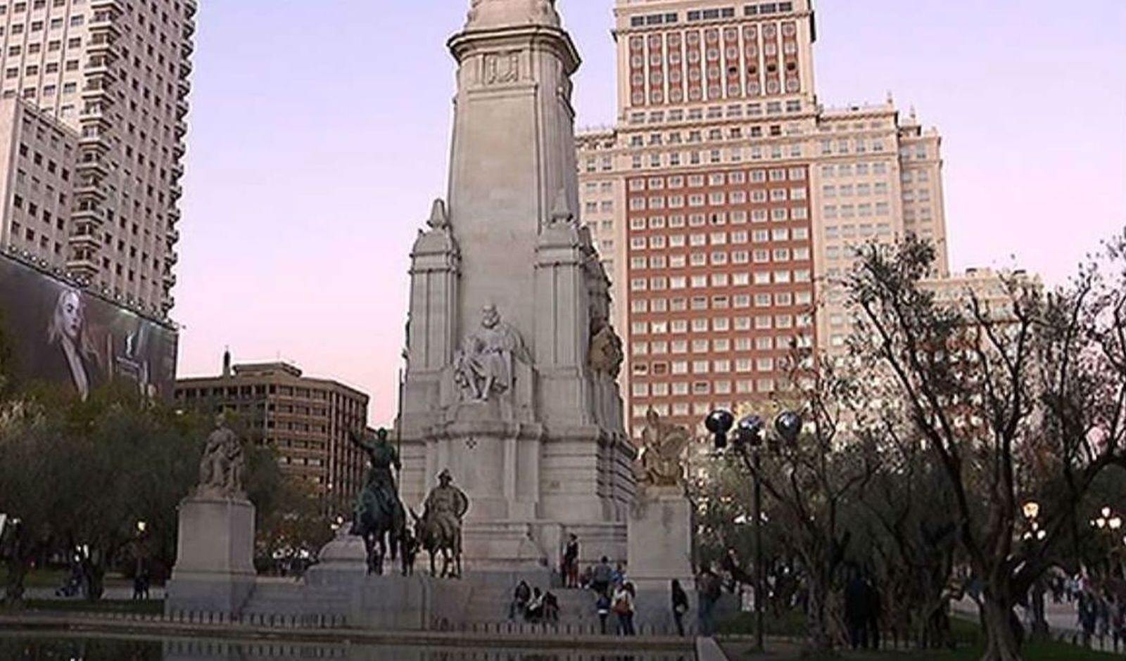 El Ayuntamiento publica el lunes el concurso de ideas para Plaza de España