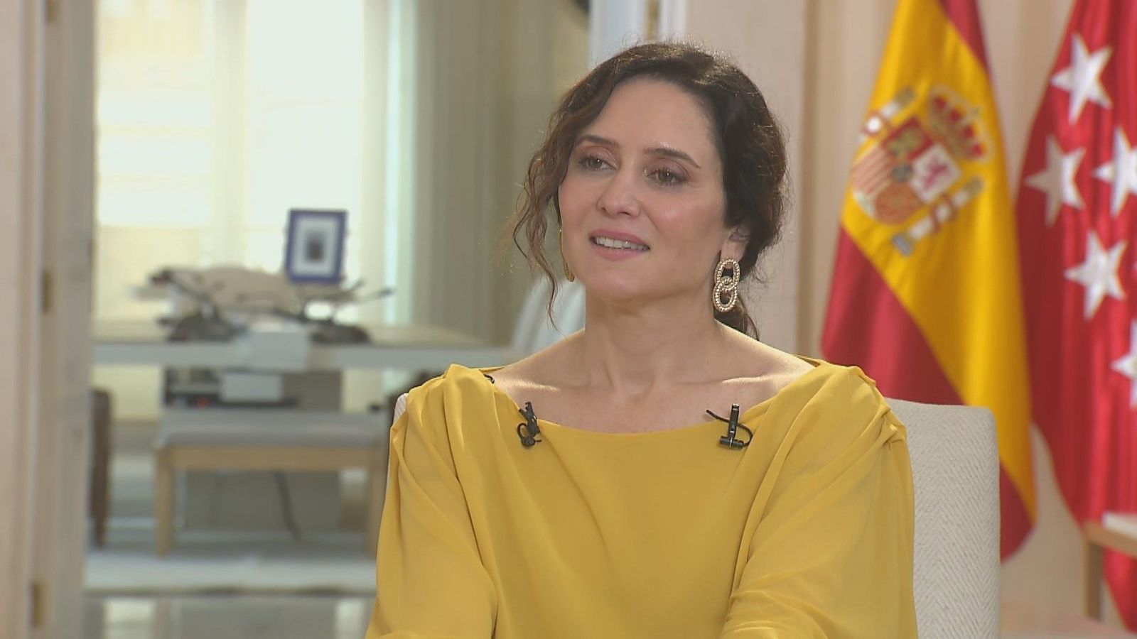 Díaz Ayuso: “Sé que las Fuerzas Armadas volverán al 2 de mayo. En Madrid, el Ejército es querido y es admirado”