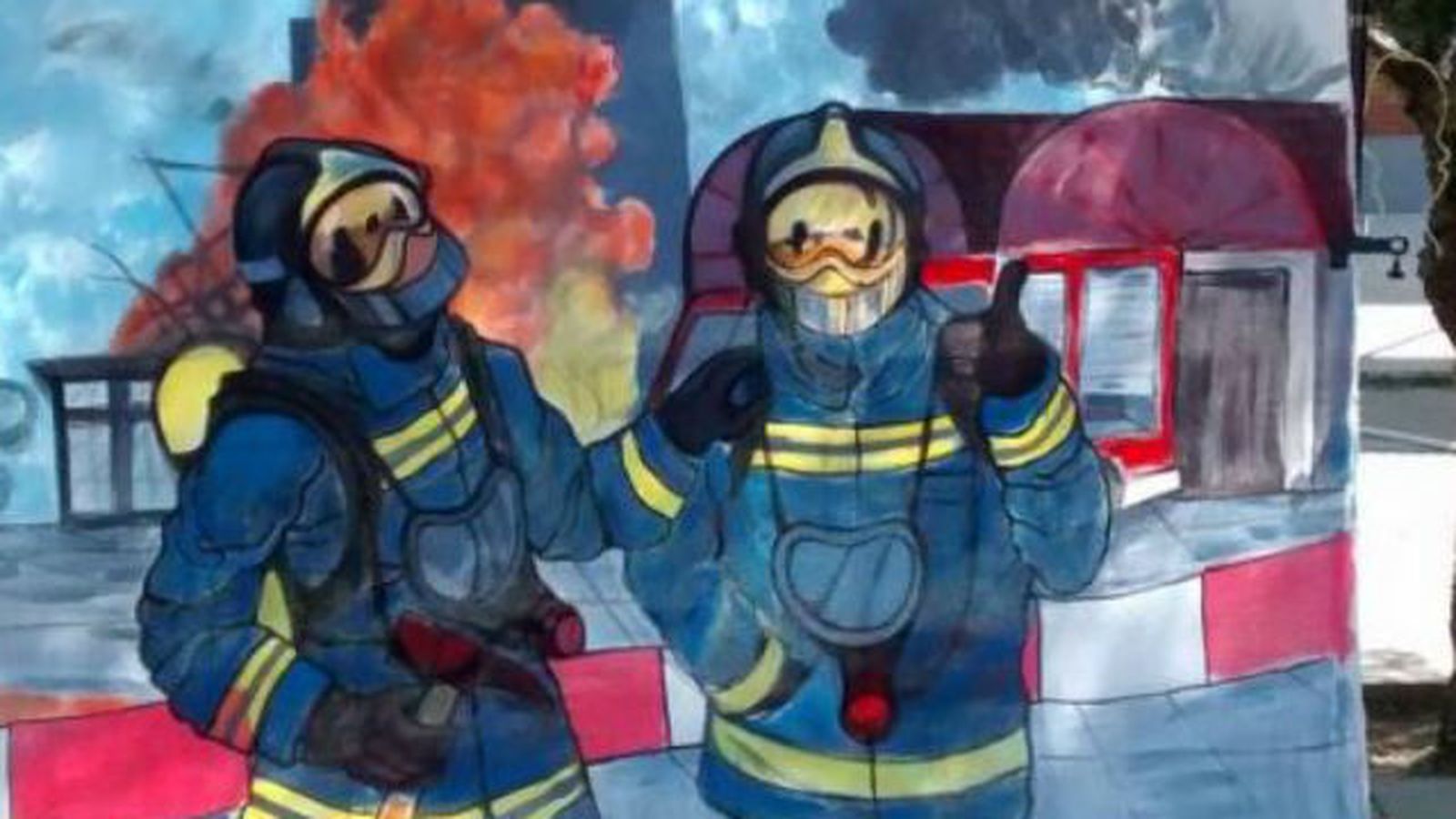 El Paseo del Prado acoge una fiesta de los bomberos en favor de los refugiados