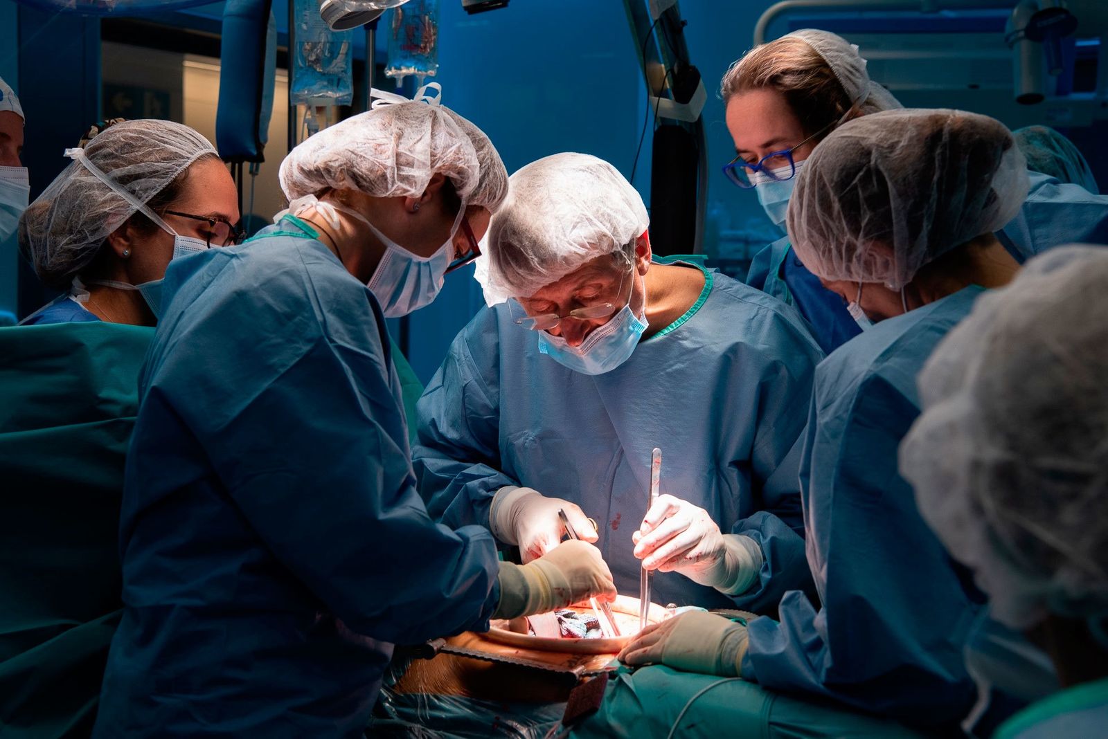 El Hospital Clínic de Barcelona realizó el pasado 5 de octubre el primer trasplante de útero de España