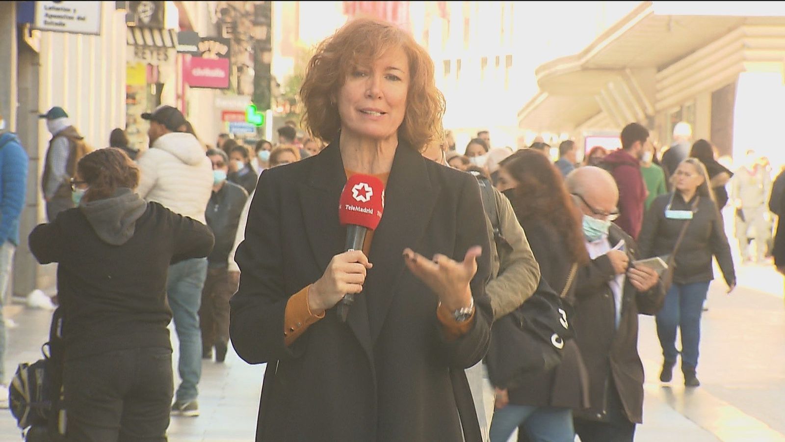 Los madrileños, más previsores que nunca, adelantan sus compras de Navidad
