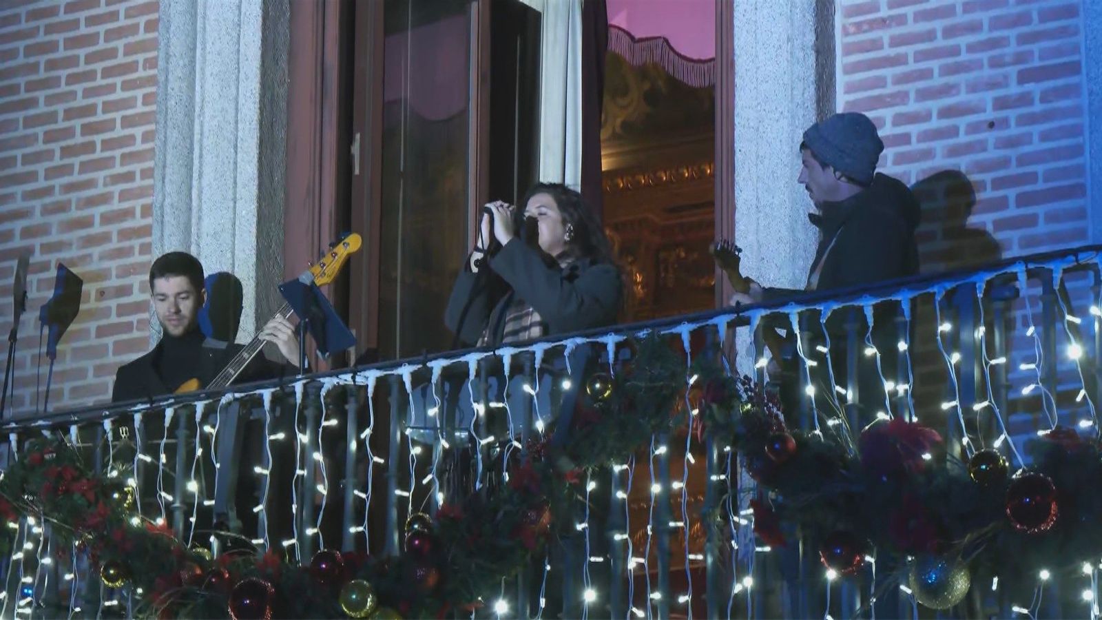 Ara Matí Quartet ilumina el balcón de la Casa de la Villa con su propuesta navideña