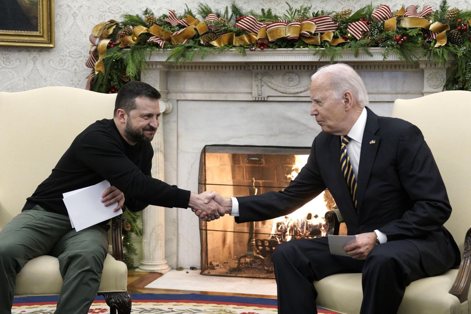 Joe Biden y  Volodímir Zelenski