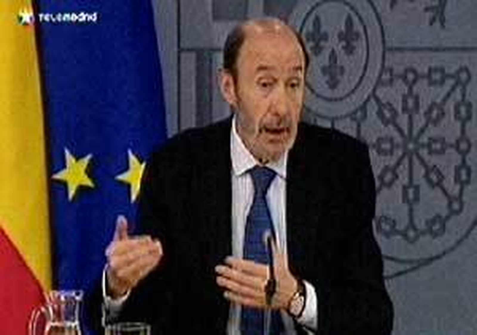 Rubalcaba cree "más pertinente que nunca" el debate sobre la supresión de las diputaciones
