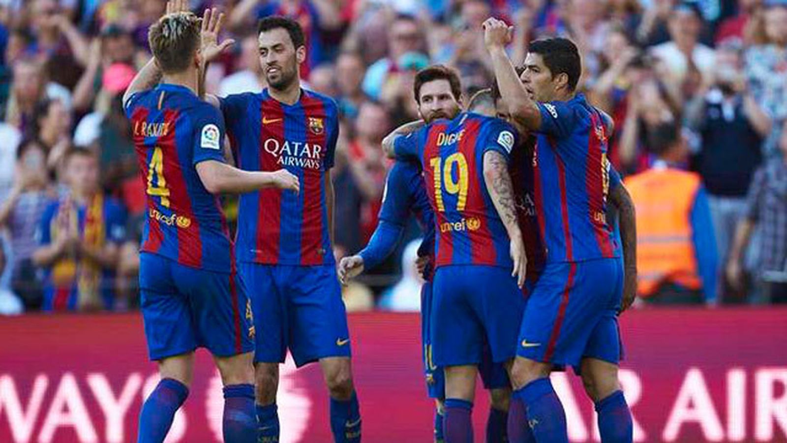 El Barcelona vence con comodidad al Villareal