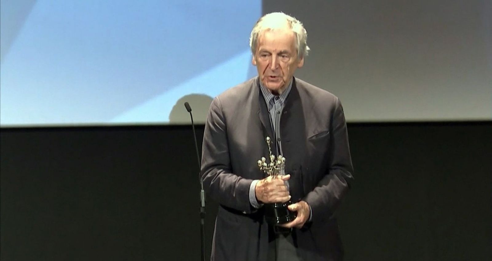 Costa-Gavras agradece el Donostia, "un premio precioso para un cineasta"