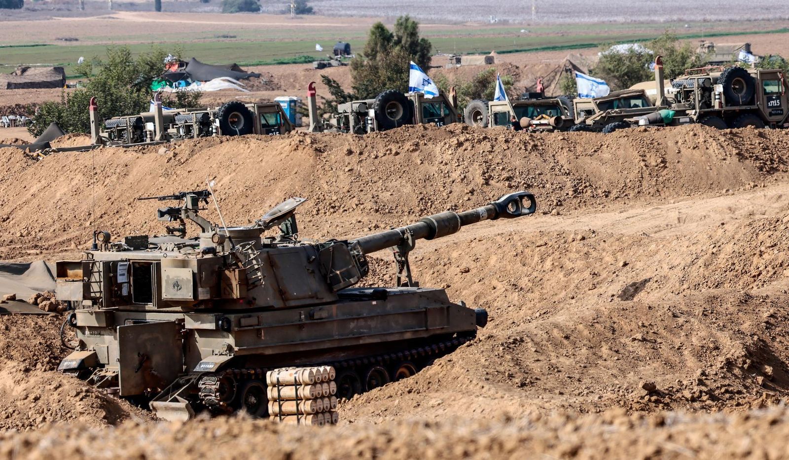 Al menos nueve egipcios heridos por "disparos por error" de Israel en la frontera con Gaza
