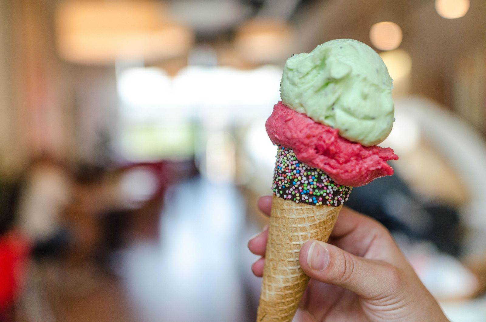 Garzón quiere incluir los helados en su ley para prohibir publicidad de productos azucarados