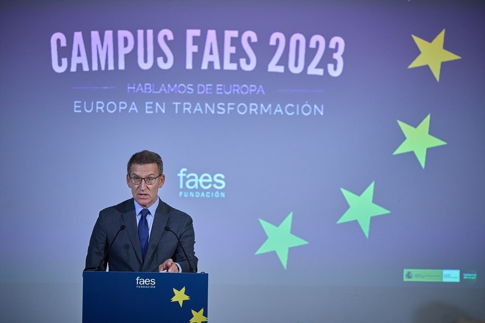 Feijóo pide a Sánchez "que rectifique y dé marcha atrás" tras movilizar a su Gobierno a favor del "chantaje" de Puigdemont
