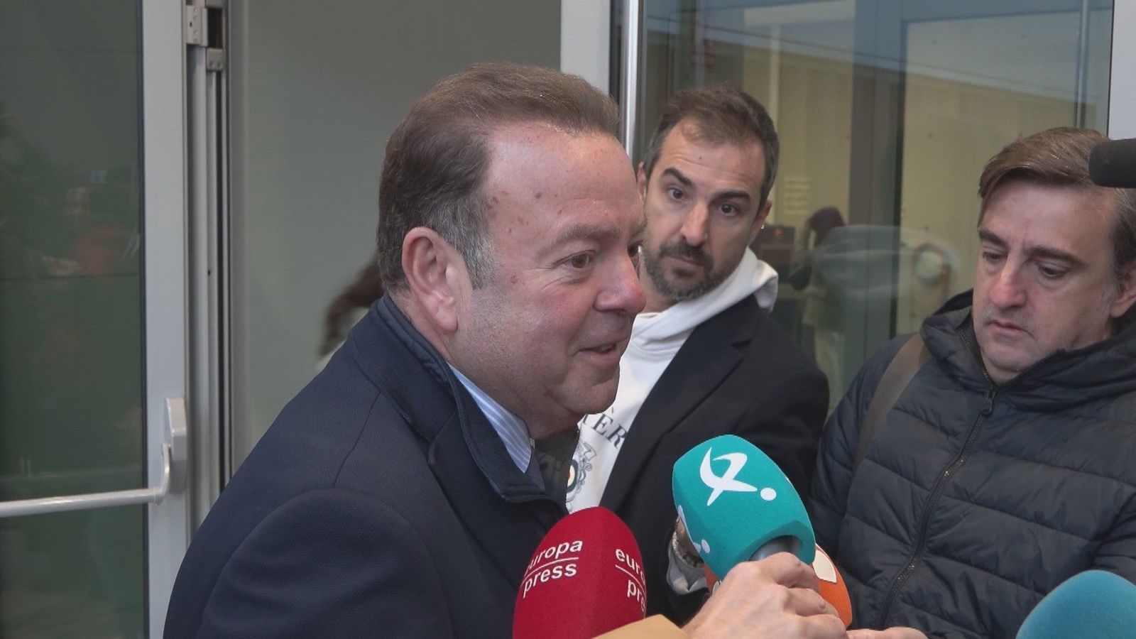 La defensa de David Sánchez no ve indicio criminal y dice que la causa suena a auditoría