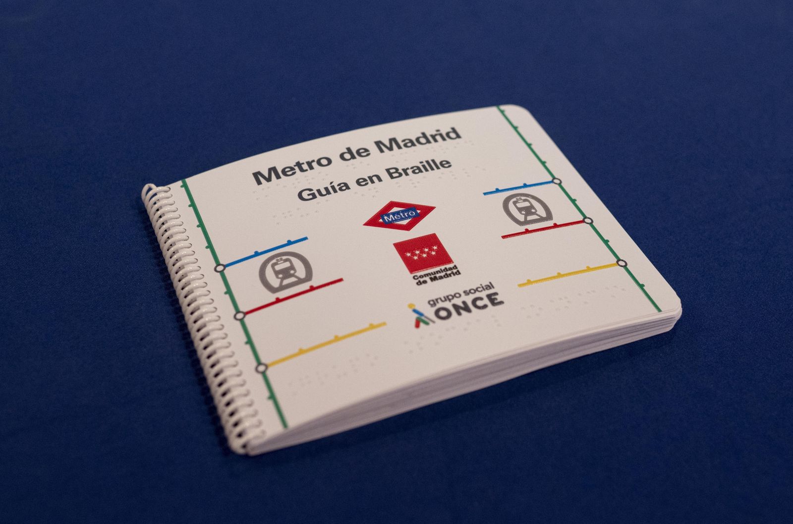 Plano del metro de Madrid en braille