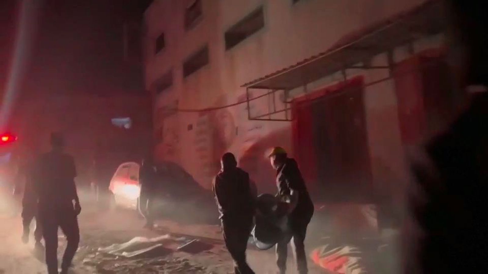 Israel da por roto el alto el fuego y bombardea Gaza, causando cientos de muertos