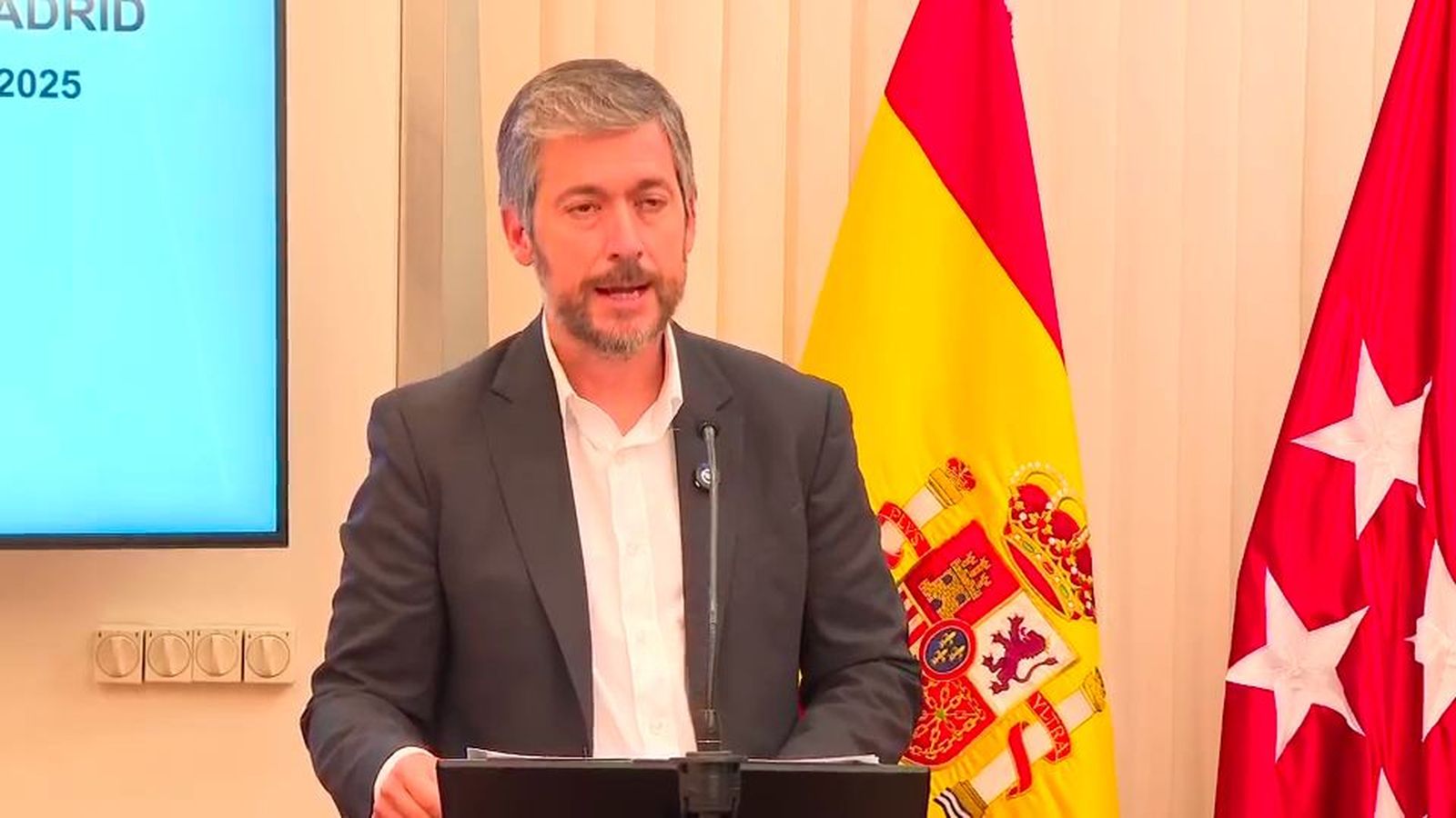 La Comunidad de Madrid detecta 40 fallos en las pulseras antimaltratadores en poco más de un año