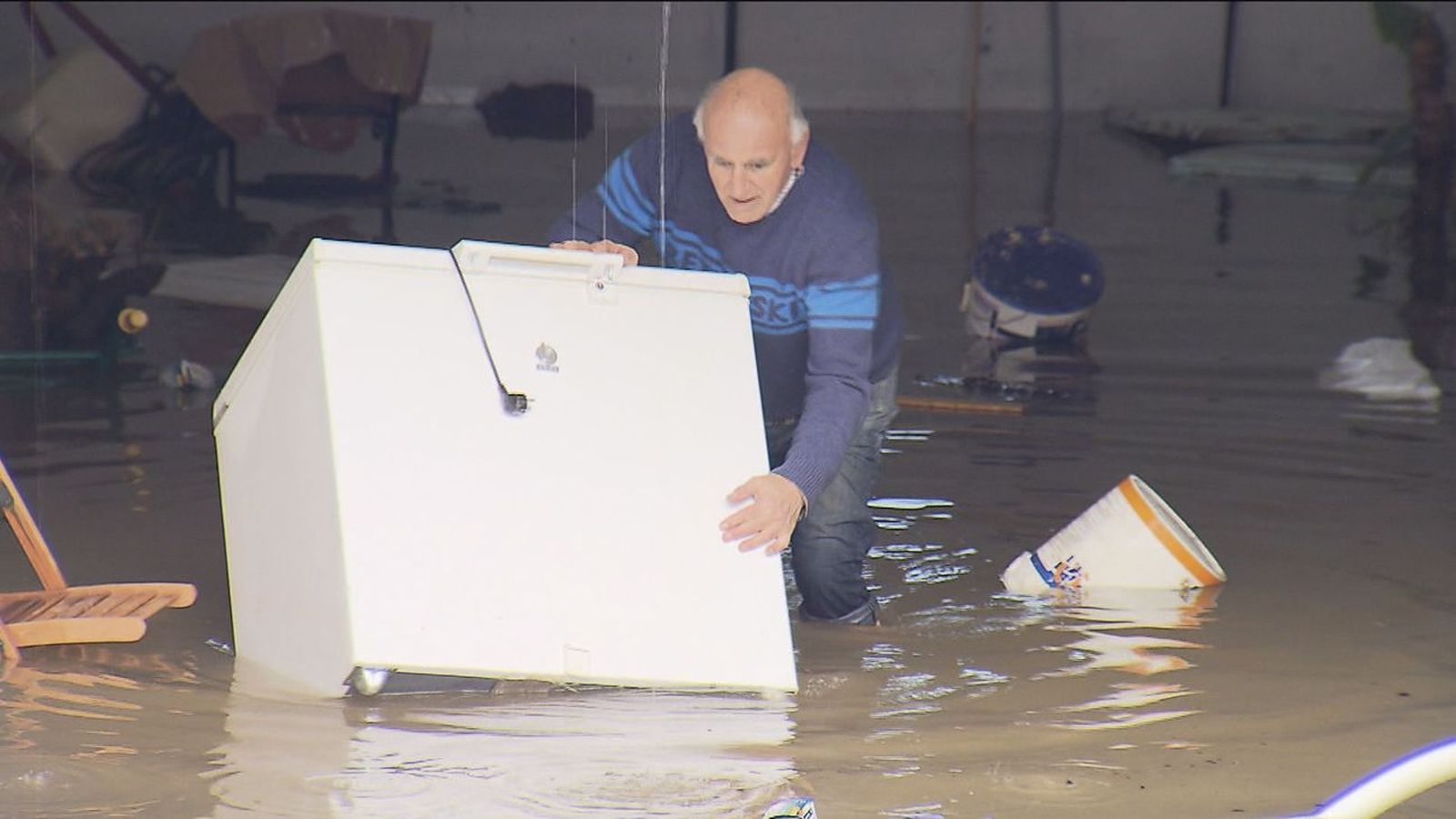 Inundaciones  en Nuevo Baztán, en viviendas y sobre todo en garajes