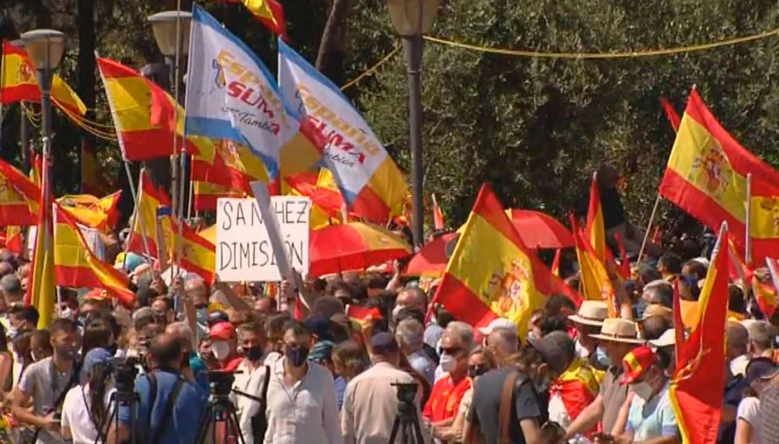 Ambiente en la Plaza Colón minutos antes de la manifestación