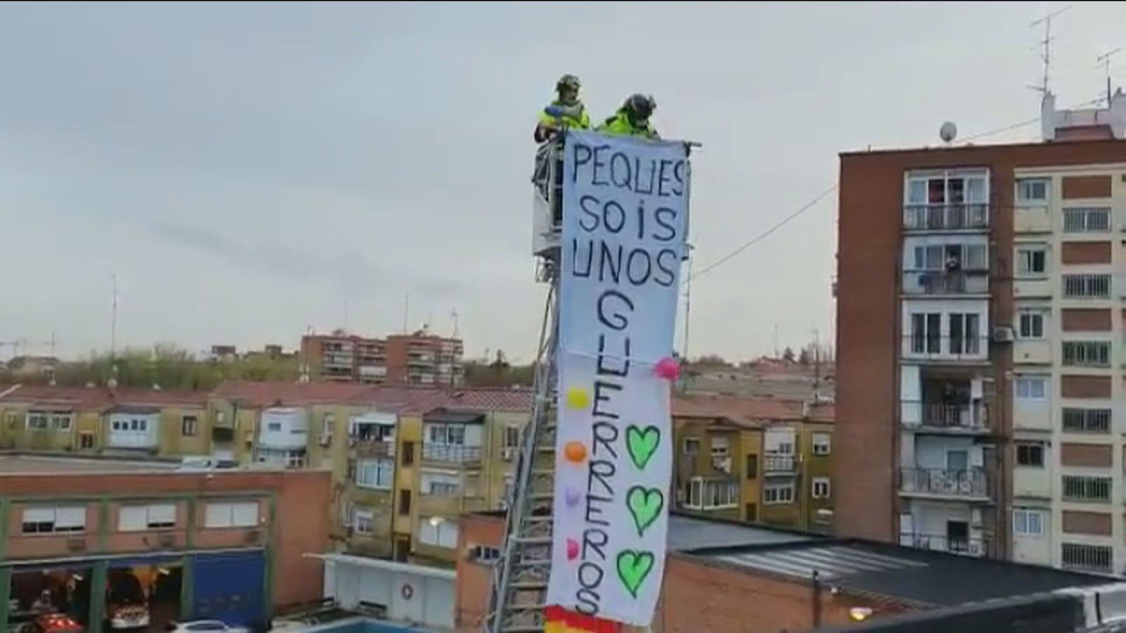 La cara amable de las fuerzas de seguridad