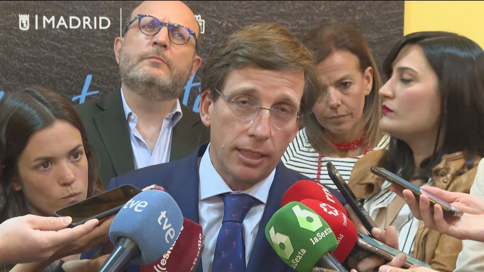Almeida recomienda a la izquierda "interiorizar" que Madrid es una ciudad "libre" y "maravillosa"