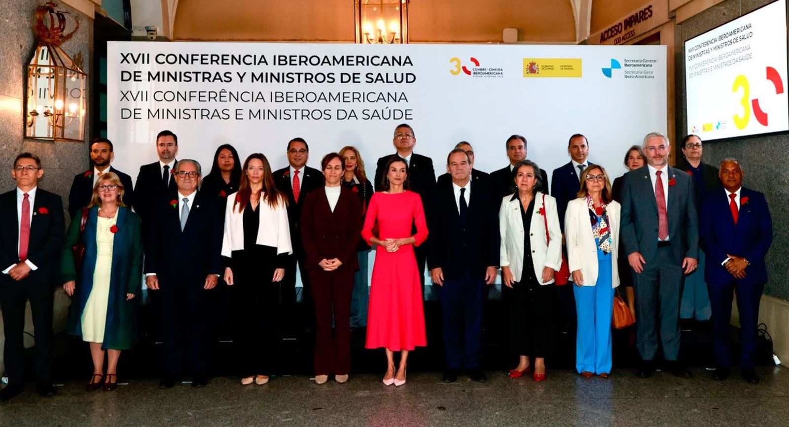 La reina Letizia destaca que "la salud es un asunto global" como "está volviendo a demostrar el hantavirus"