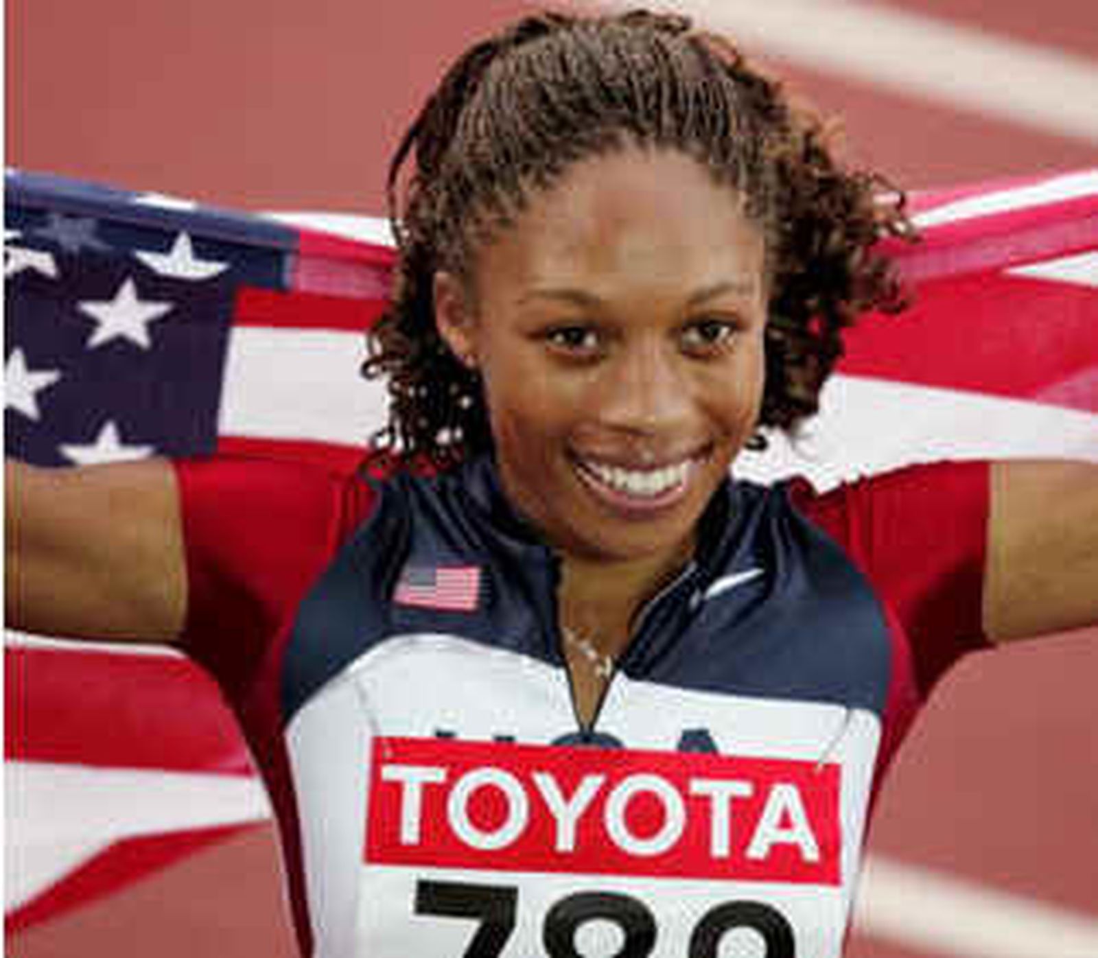 Allyson Felix se convierte en la velocista total al ganar los 100, 200 y 400