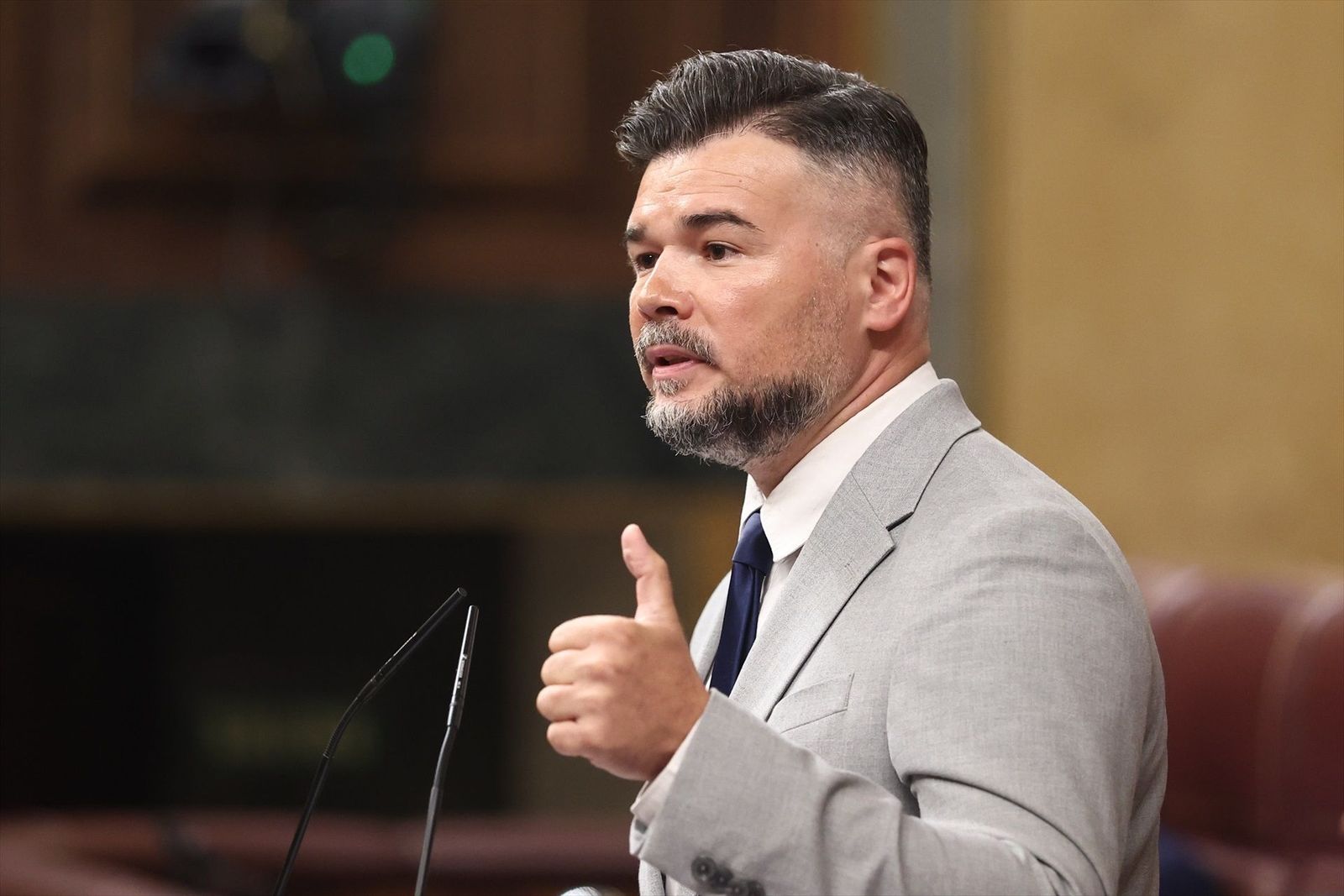 Rufián carga contra Sánchez al que acusa de entregar a Marruecos su "credibilidad" y su "dignidad"