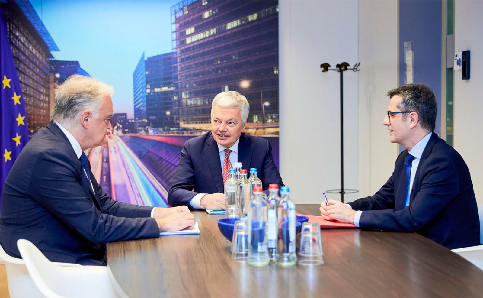 Termina sin acuerdo la segunda reunión para desbloquear el CGPJ con la mediación de Reynders