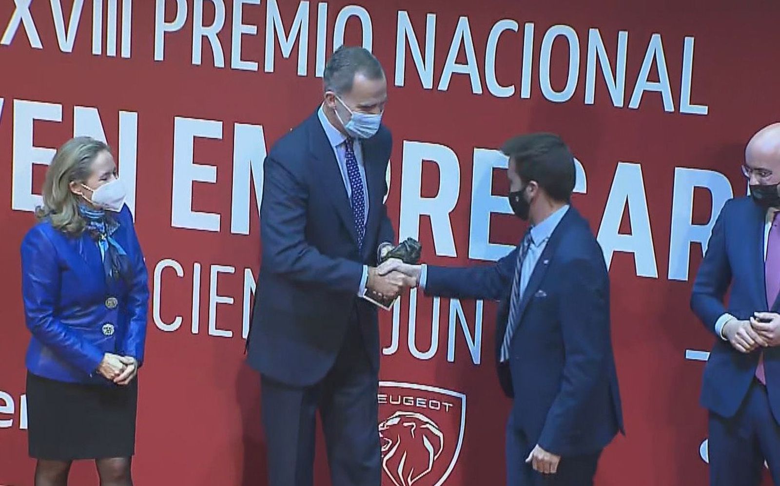 El Rey elogia a los jóvenes empresarios y su esfuerzo: “Sois protagonistas de la modernización”