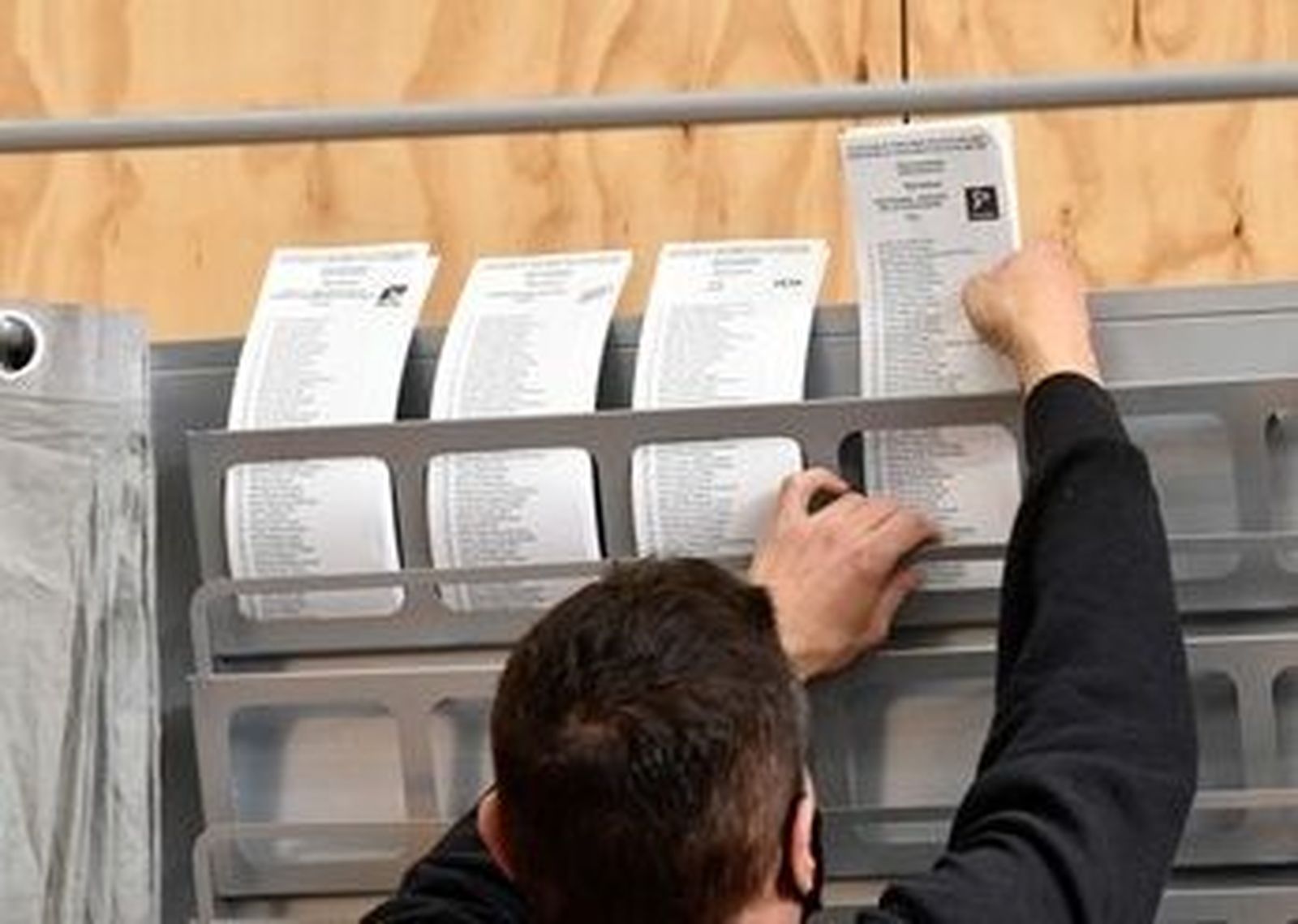 Madrid descarta declarar el 4 de mayo día festivo por las elecciones