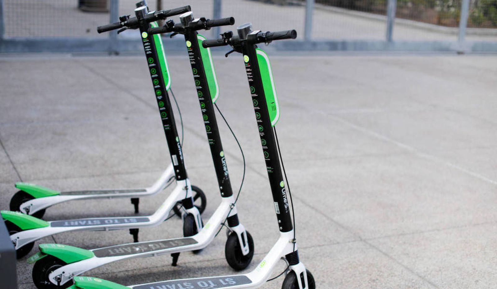 Patinetes eléctricos, Lime, en las calles de Madrid.