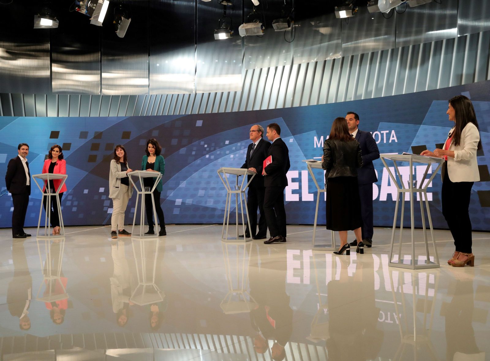 Un debate de guante blanco en Telemadrid para no cometer fallos