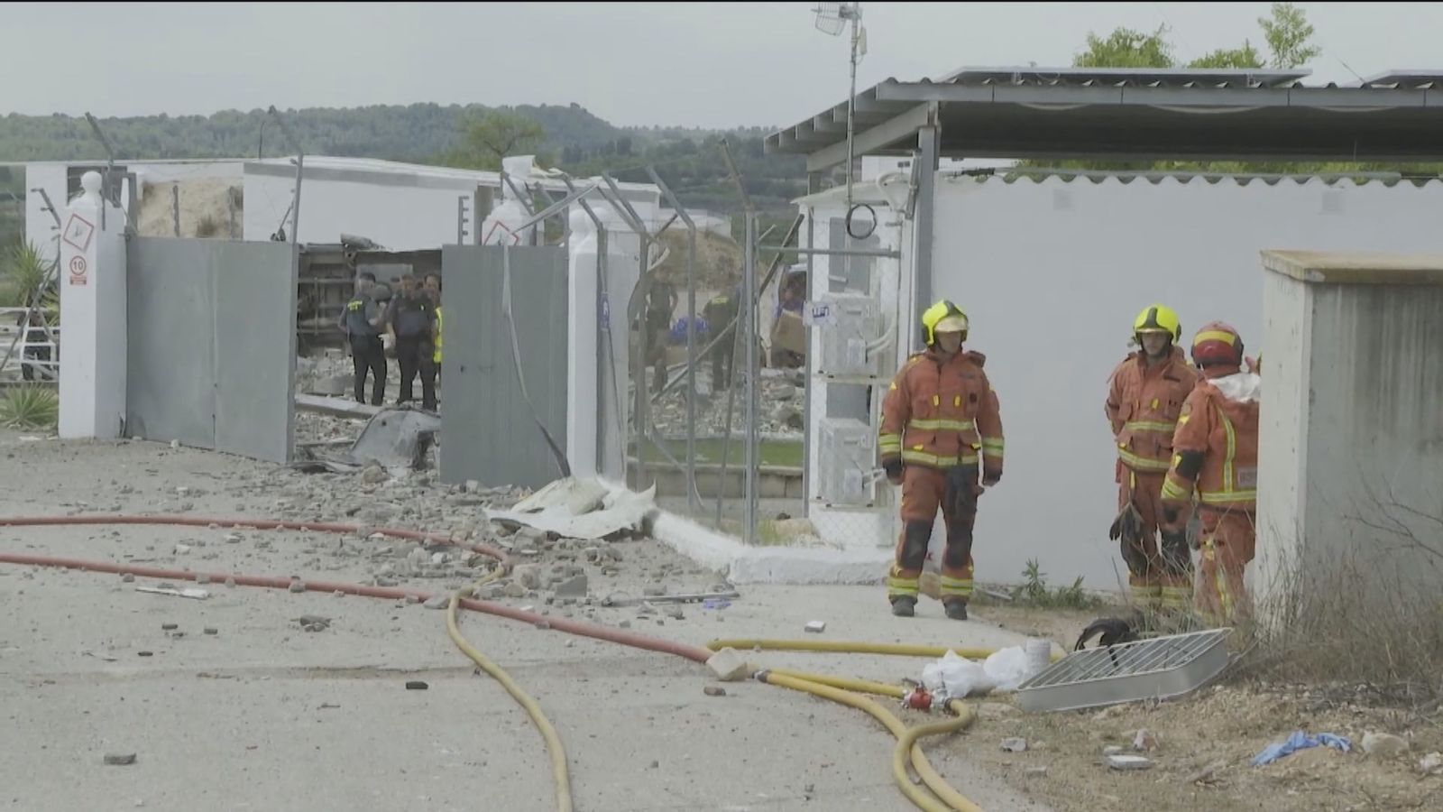 Dos heridos por quemaduras  en la explosión de la pirotecnia de Vilamarxant