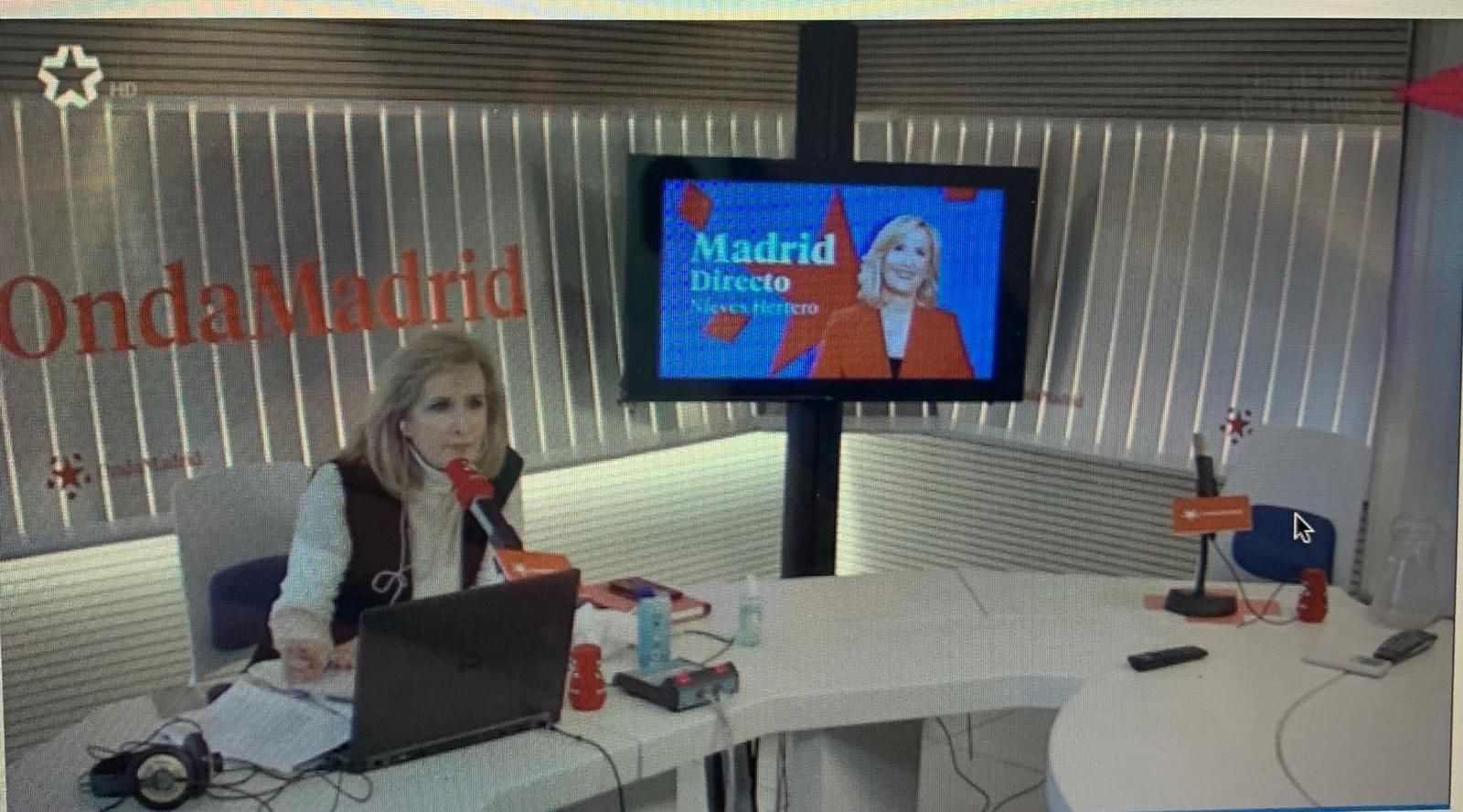 Nieves Herrero presenta 'Madrid Directo' en Onda Madrid.