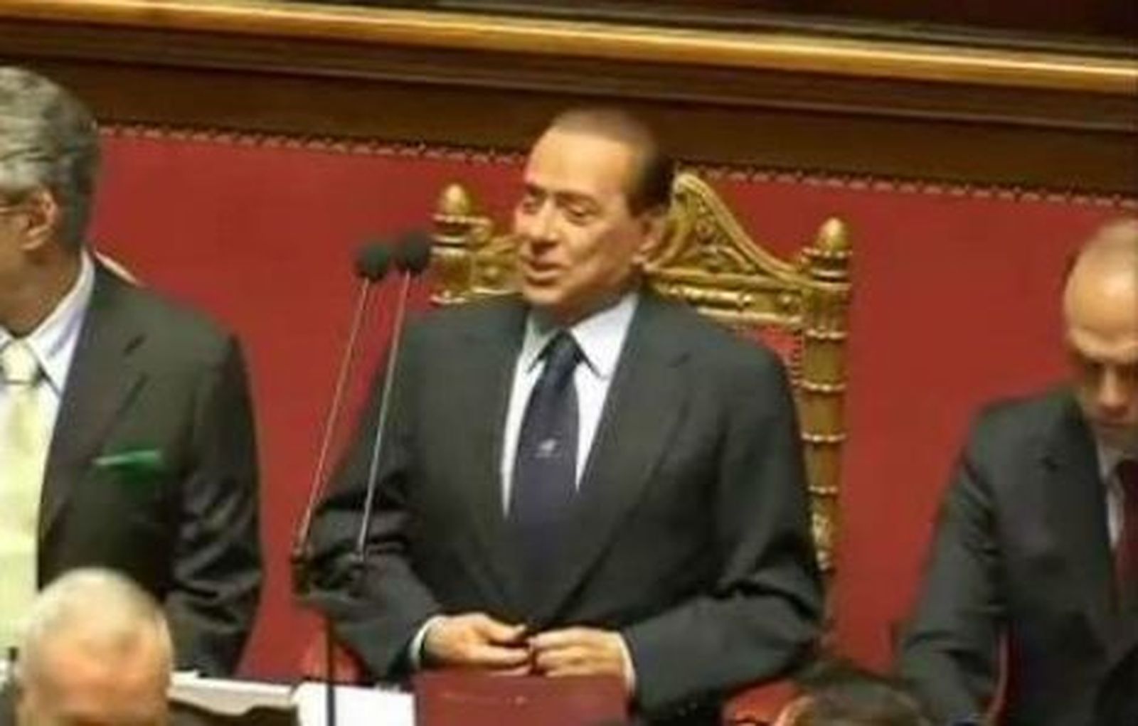 Berlusconi dimitirá tras la aprobación de las reformas prometidas a la UE