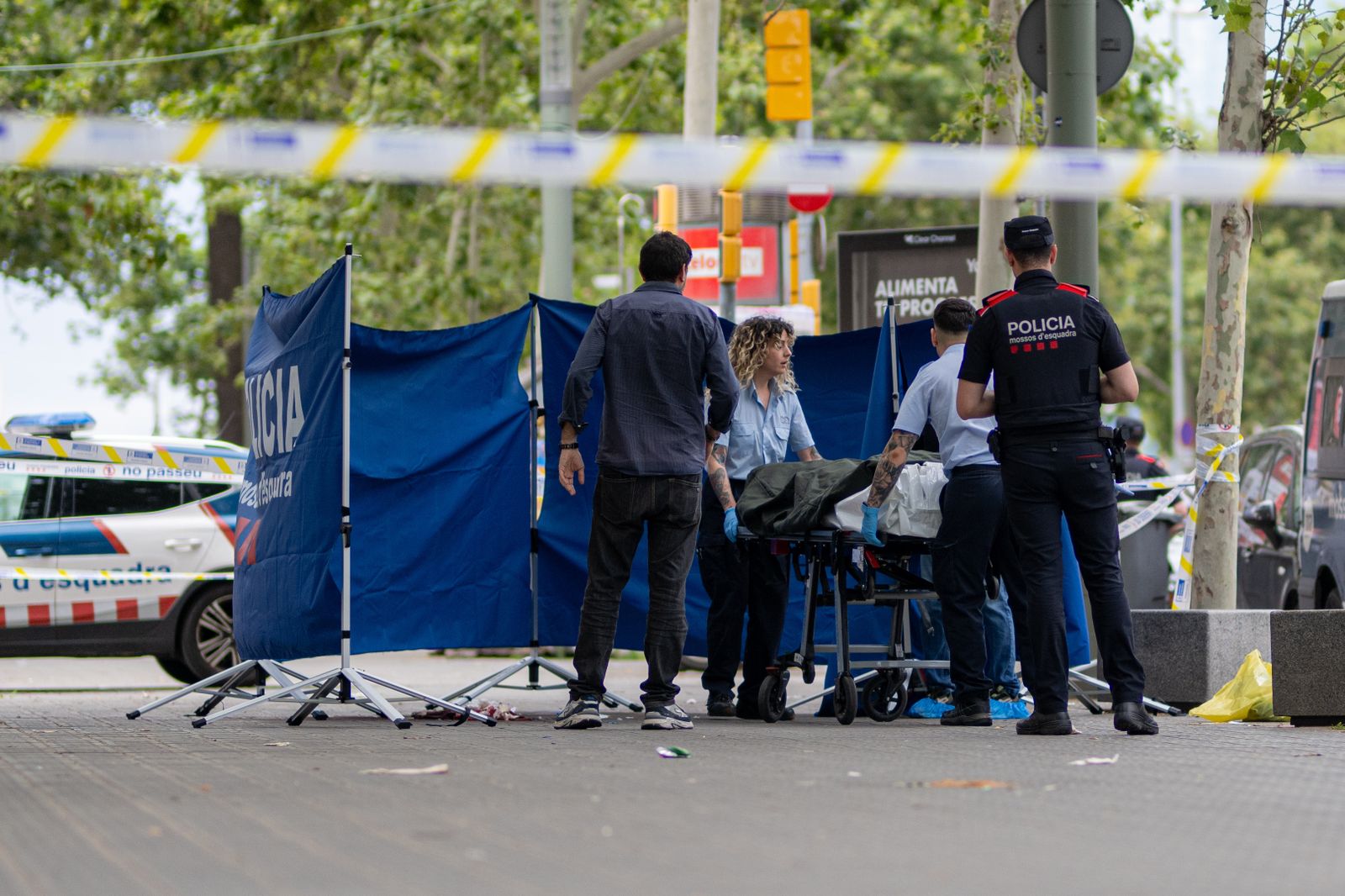 Fallece un hombre degollado en la Barceloneta