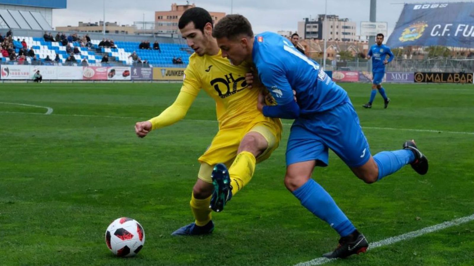 2-0. Un Fuenla sólido se lleva el derbi ante el Navalcarnero