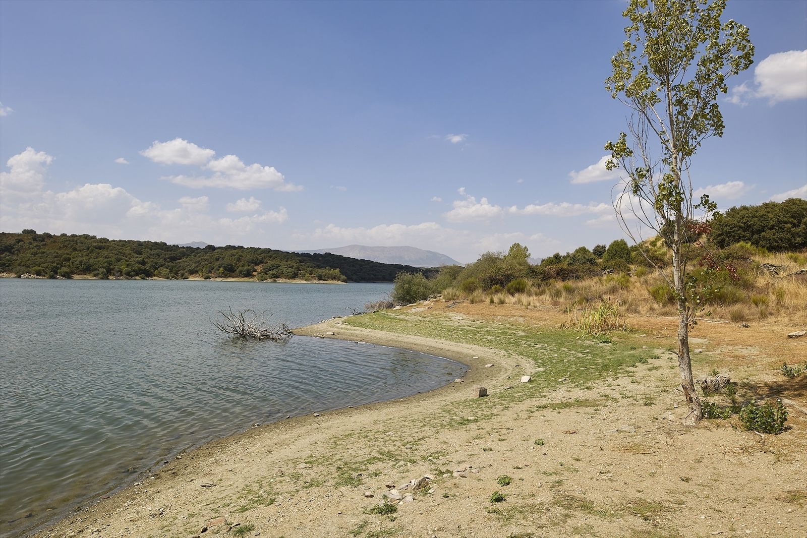Embalse de Pedrezuela en la Comunidad de Madrid