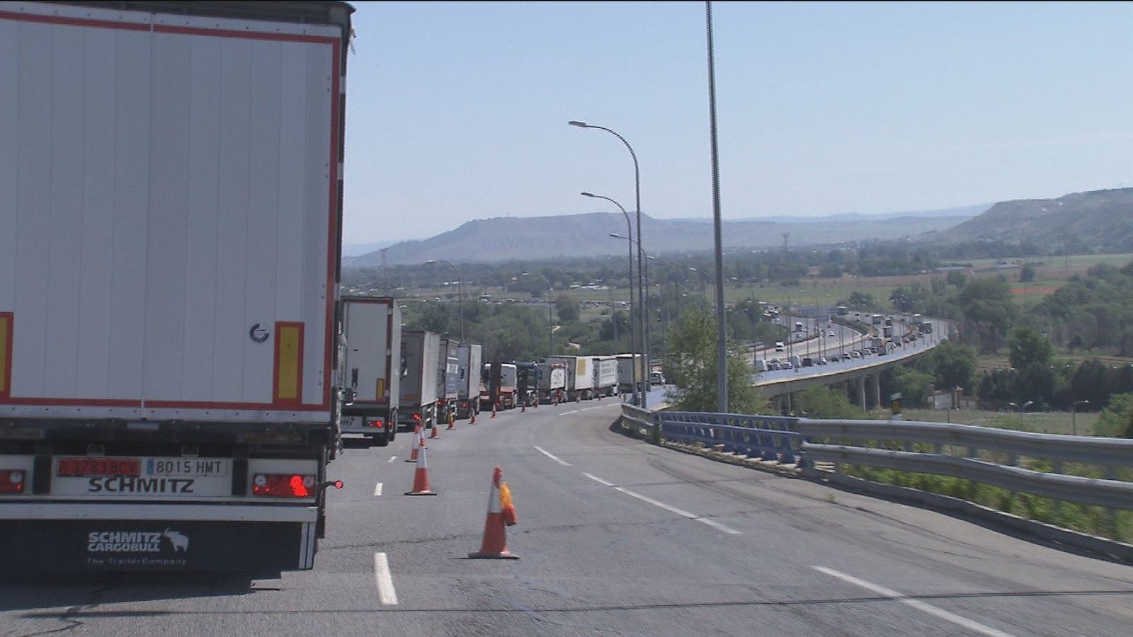 Jueves de caos en las carreteras madrileñas