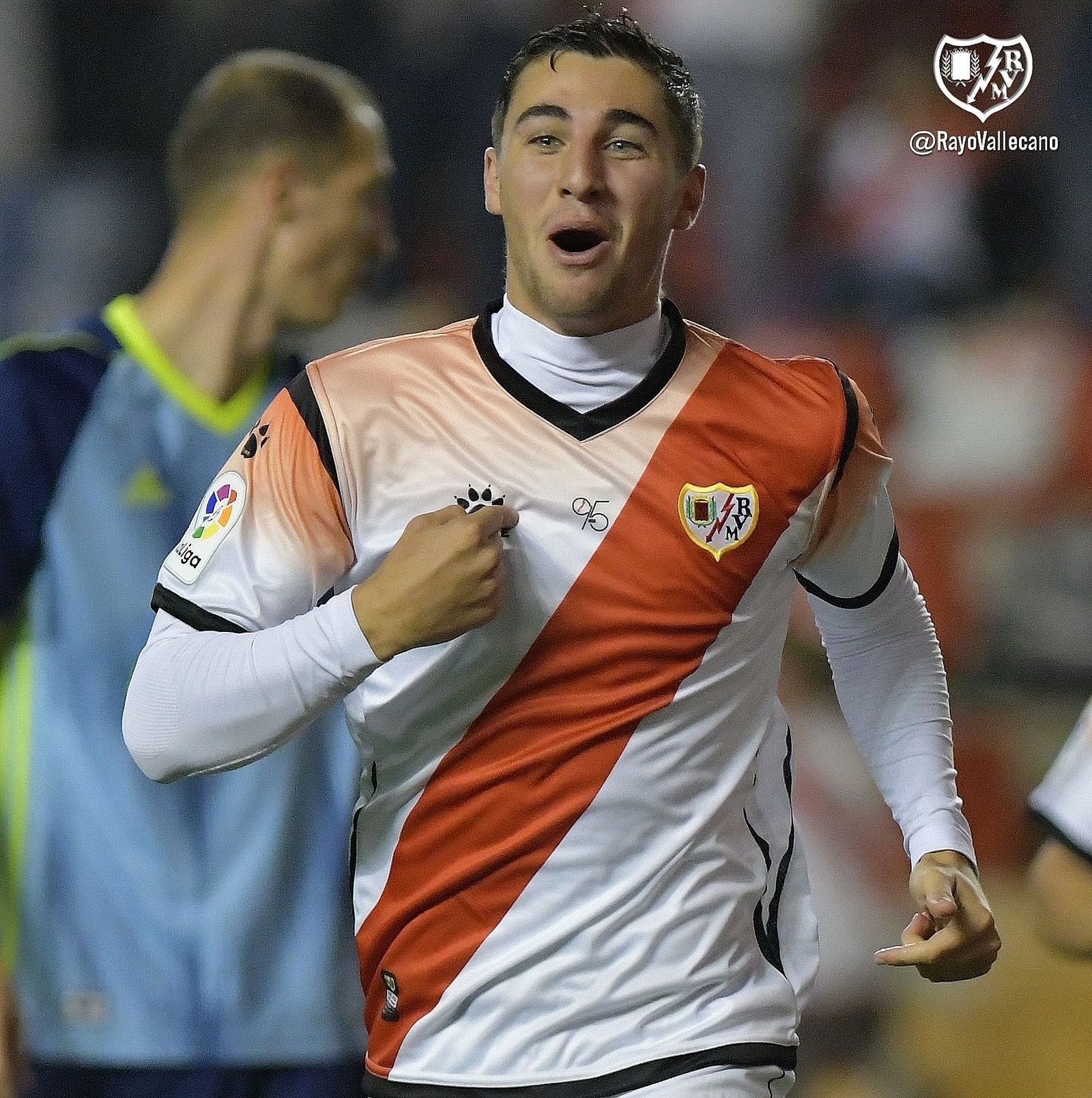 Santi Comesaña:  "Es mi momento de mayor felicidad en el Rayo"