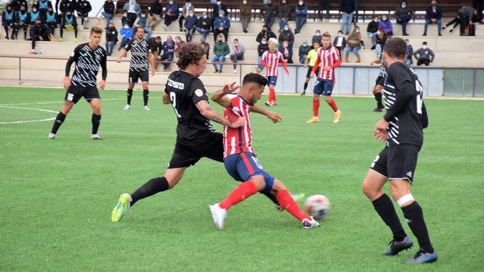 DUX Internacional - Atlético Madrid B