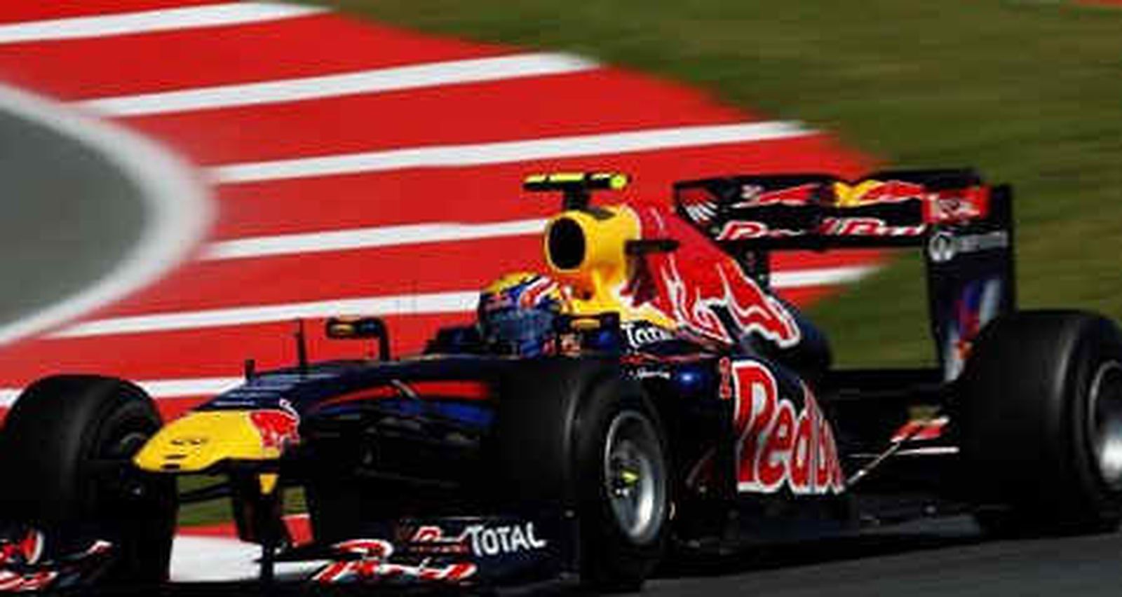 Webber encabeza los libres, con Alonso cuarto