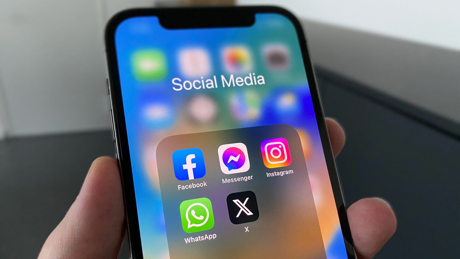 Redes sociales en un teléfono móvil
