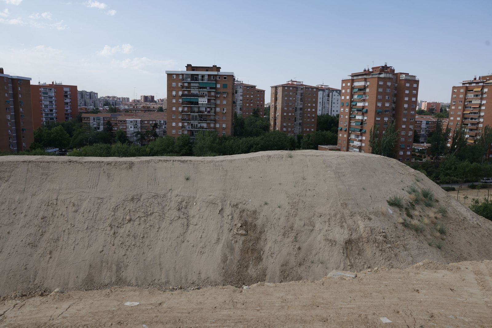 Las futuras colinas de Aluche tendrán 6 metros de altura