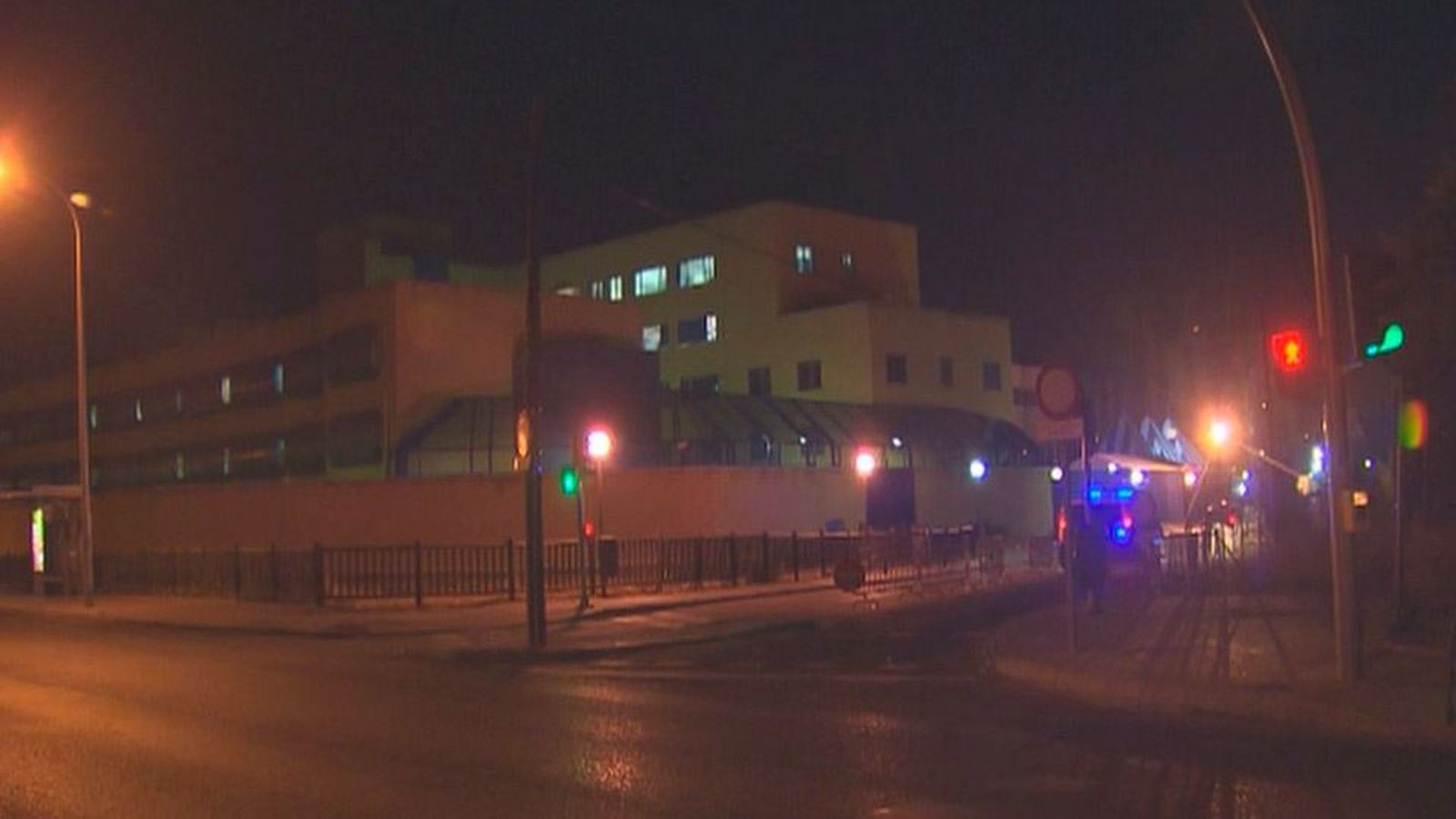 La Policía busca a ocho internos del CIE de Aluche y aclara que fueron 13 los que se fugaron
