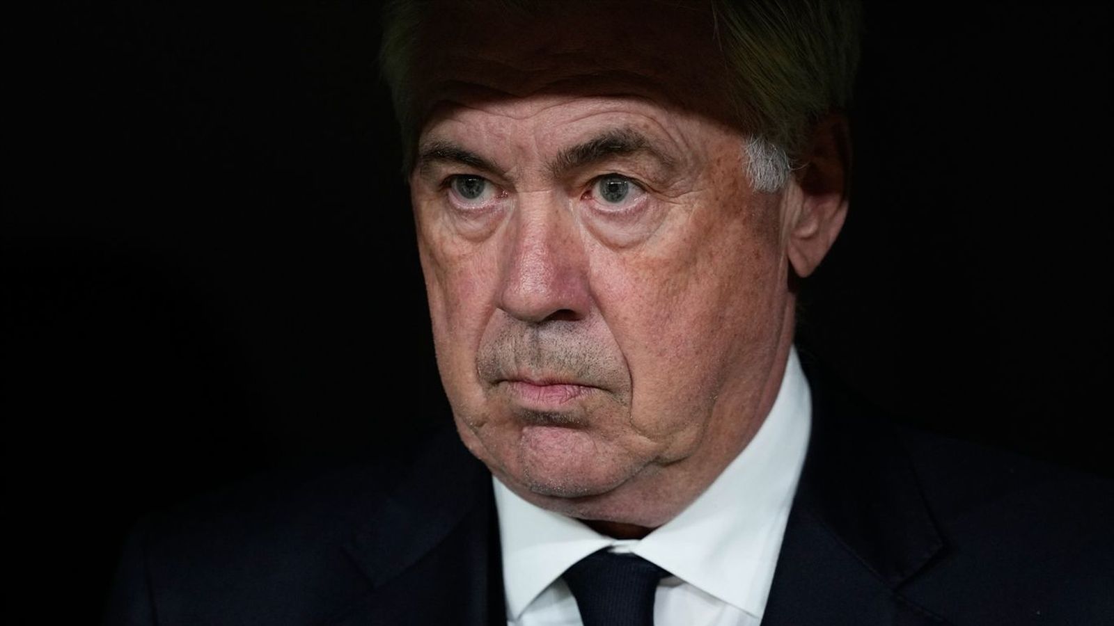 El palco: "El futuro del Real Madrid no debe pasar por Carlo Ancelotti"
