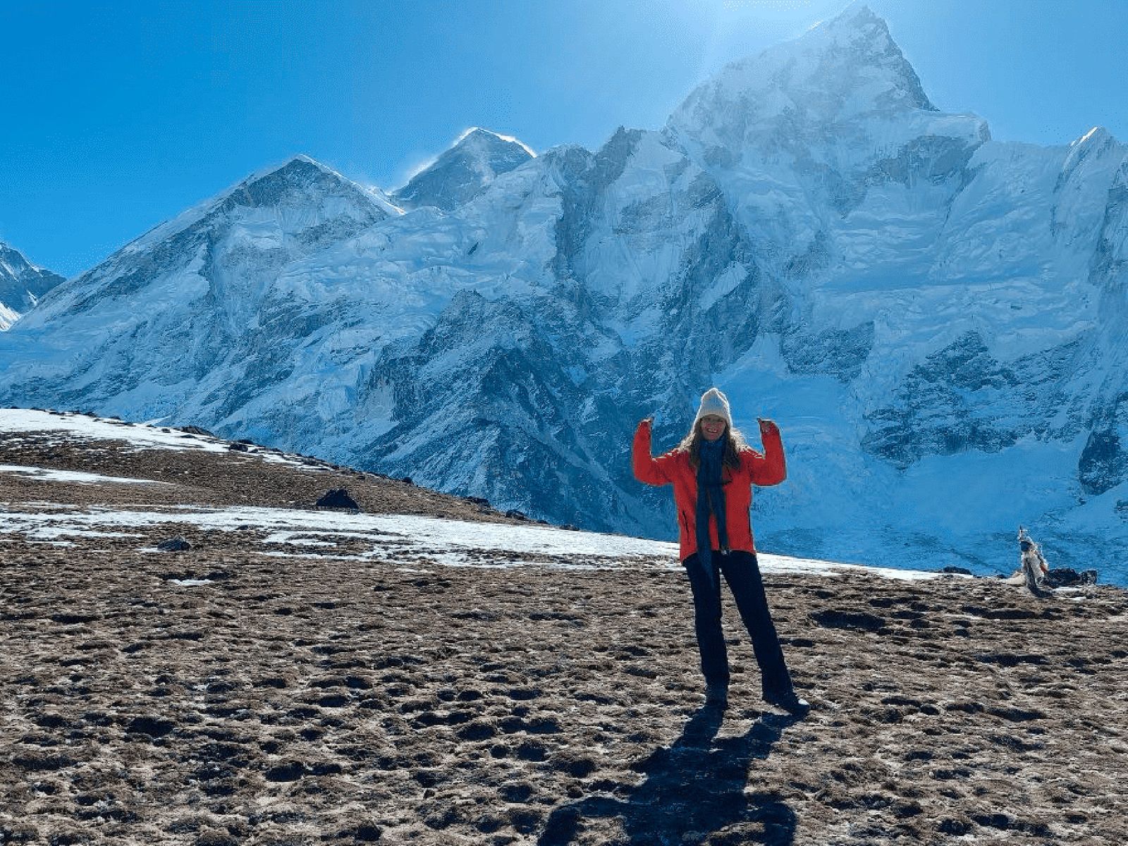 Ole posa con el Everest de fondo