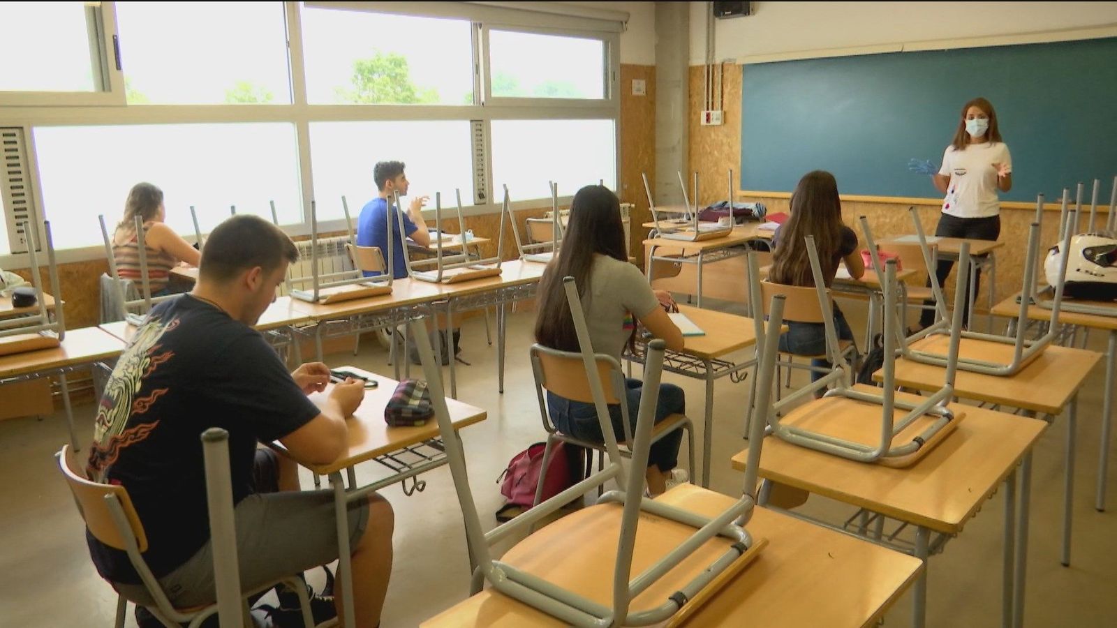 El TSJC impone a la Generalitat catalana que al menos un 25% de las clases se den en castellano