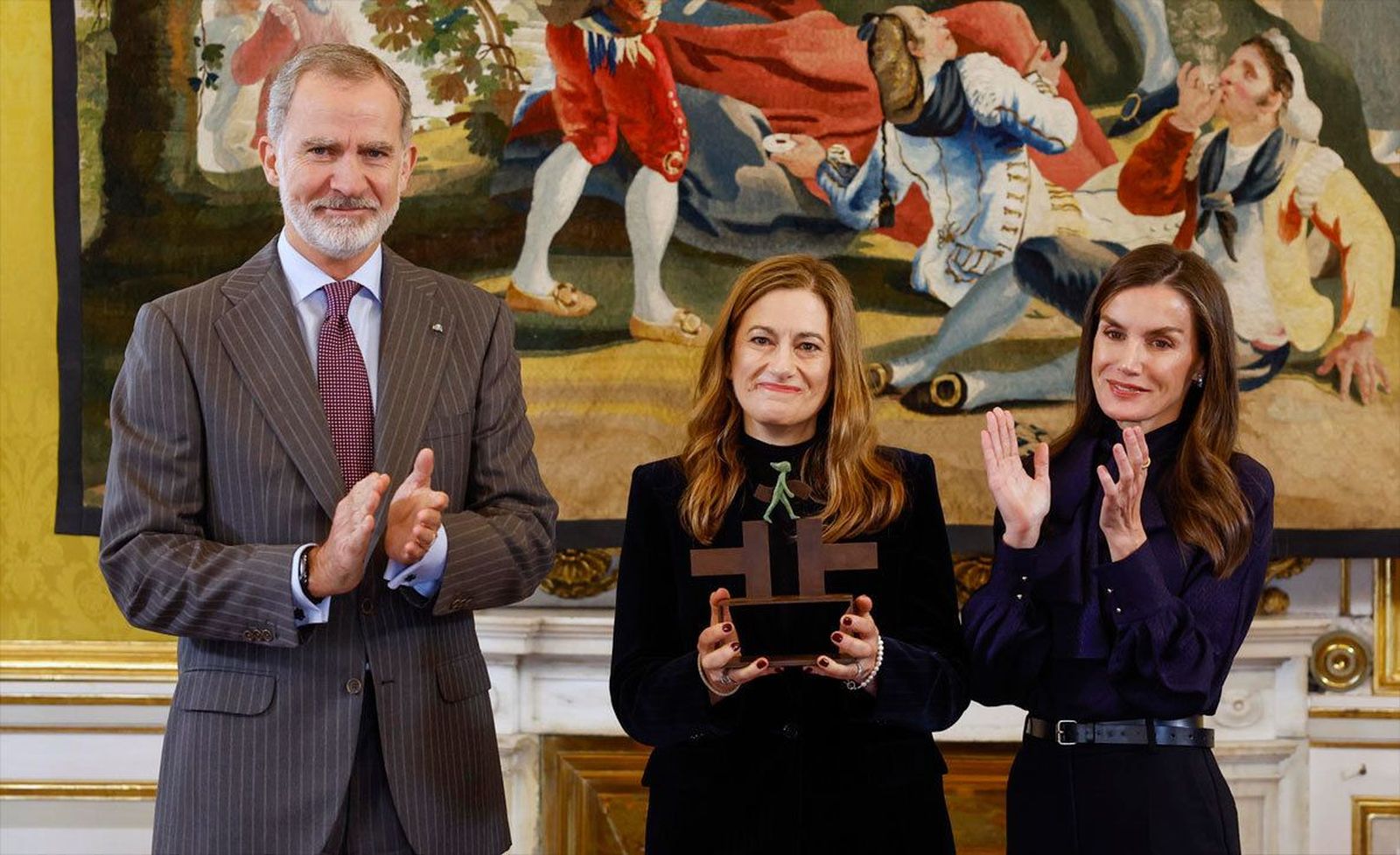 Los Reyes entregan el Premio Ñ 2025 a la catedrática María Delgado