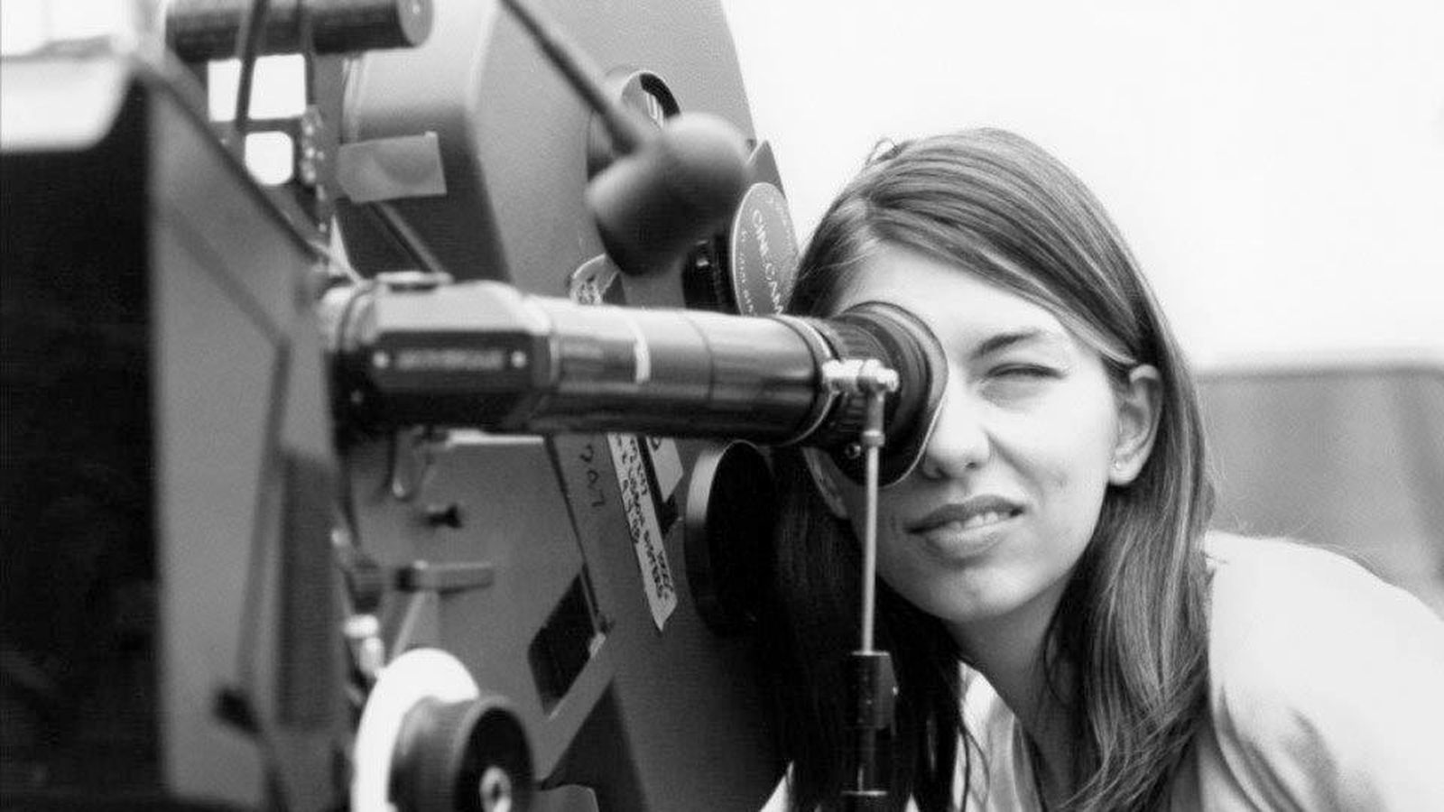 En un contexto de multiplicidad y diversidad de cinematografías, se pretende difundir un relato en el que los mensajes pueden s