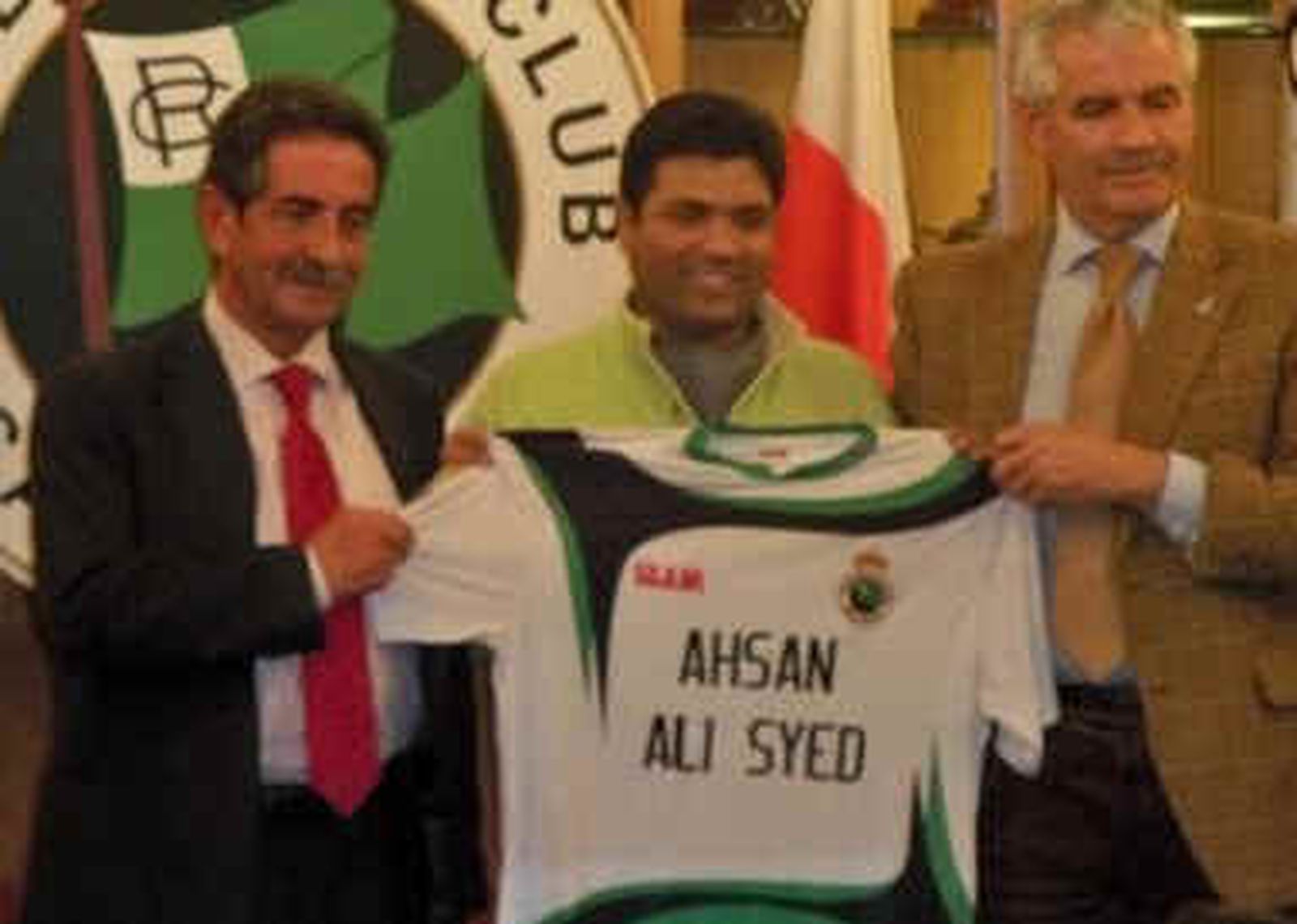 Revilla llama "mentiroso compulsivo" a Alí Syed