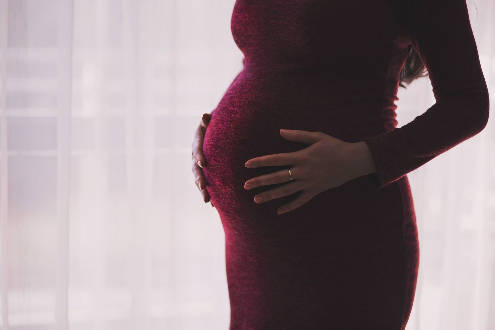 La compatibilidad de quedarse embarazada y el cáncer de mama
